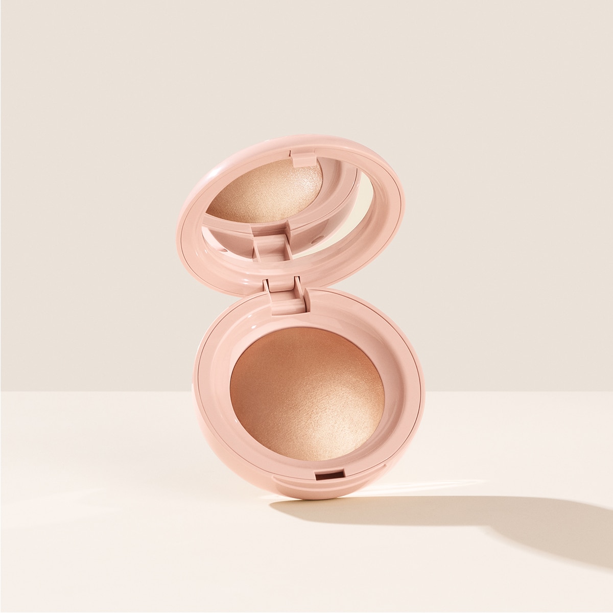 POSITIVE LIGHT SILKY TOUCH HIGHLIGHTER (ILUMINADOR EN POLVO)